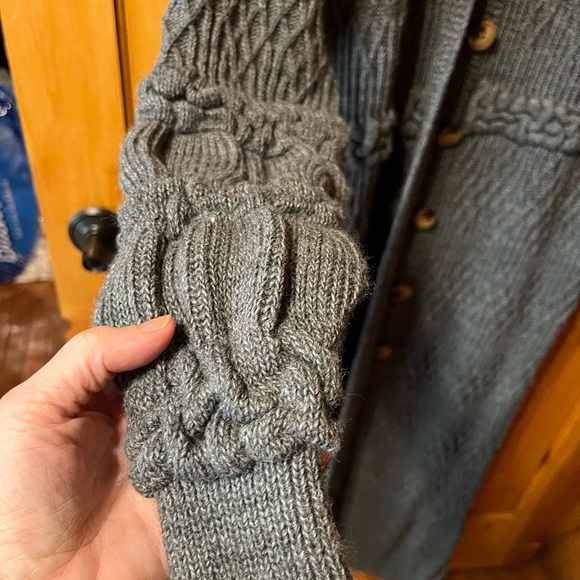 Long sweater - Picture 2 of 6